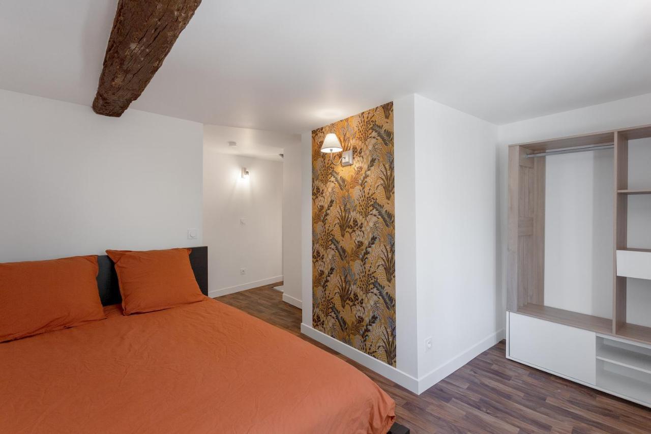 Ferienwohnung Un Petit Coin De Moyen Age Beauvais Exterior foto